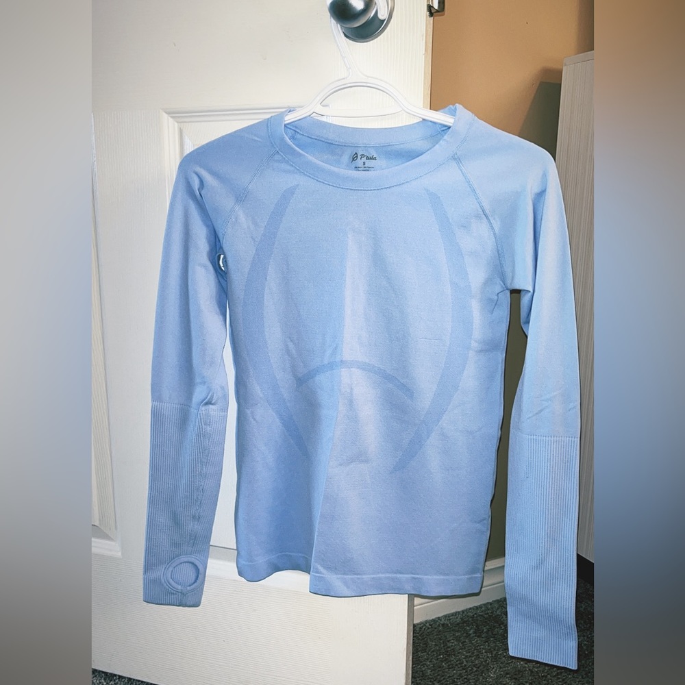 Ptula Active workout shirt